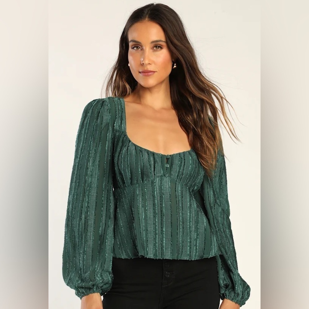 *LULUS* Green Ruffle Long Sleeve Peplum Round Neck Blouse NWT Size Small